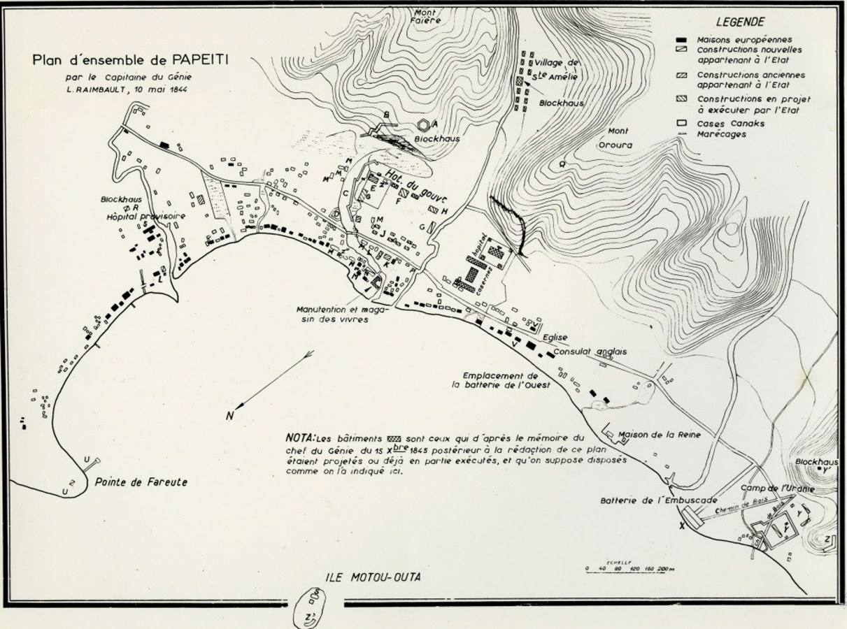 <p>Papeete en 1844. Sur ce plan dressé par le capitaine du Génie Raimbault, l'emprise coloniale apparaît nettement. Aussi bien dans la densité d'occupation du sol que la concentration des bâtiments et de leur dénomination : blockhaus, manutention, magasin de vivres, emplacement de batterie, camp, caserne. Les maisons européennes et celles appartenant à l'Etat ont déjà pris le pas sur les modestes "cases canaks"</p>